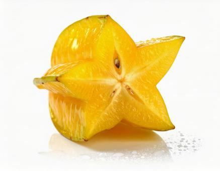 スターフルーツ　フレッシュ　みずみずしいの写真