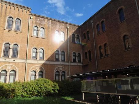 大学のキャンパス 大学のキャンパス 大学,研究棟,校舎の写真素材