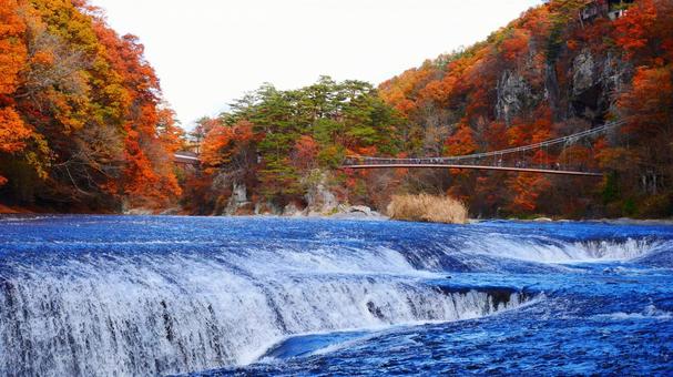 秋に染まる吹割の滝 日本,自然,川の写真素材