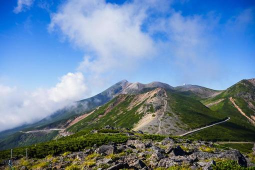 乗鞍岳の青空 乗鞍岳の青空の写真