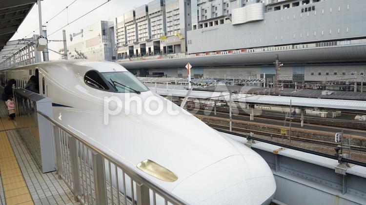 新幹線　N700系　のぞみ 鉄道,駅,乗り物の写真素材