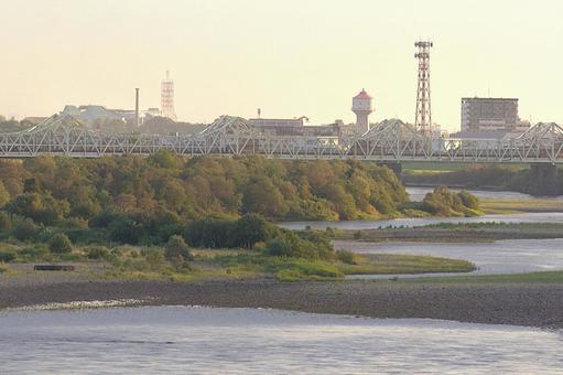 信濃川と長生橋 信濃川と長生橋 川,河川敷,河川の写真素材