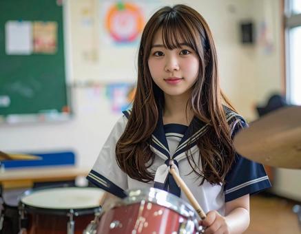 ドラムの練習中 ドラムの練習中の写真