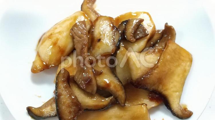 エンリギのオイスター炒め エンリギのオイスター炒め,エンリギ,椎茸の写真素材
