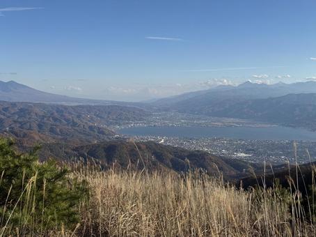 高ボッチ山から見た秋の富士山と諏訪湖 空,雲,山の写真素材
