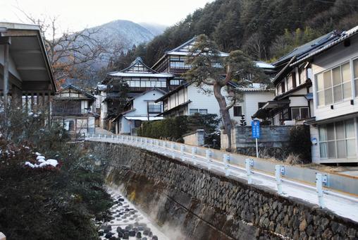 信州青木村田沢温泉旅館街 信州青木村田沢温泉旅館街 信州,青木村,田沢温泉の写真素材