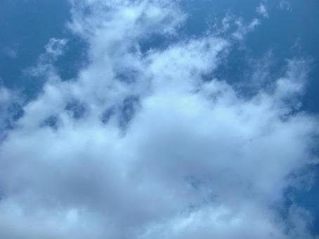 三月の雲-3 三月の雲-3の写真