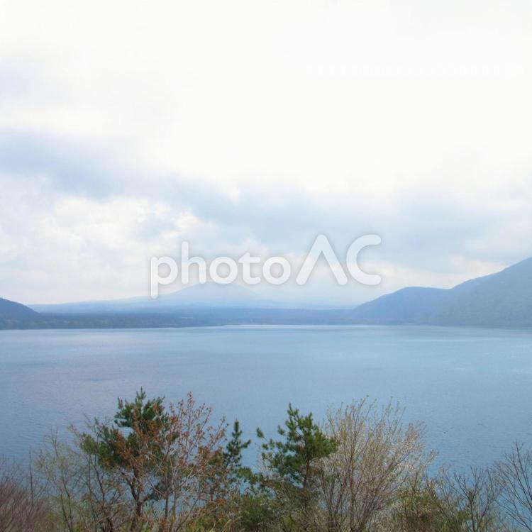 山梨県-本栖湖-展望公園からの風景 本栖湖,展望公園,湖の写真素材