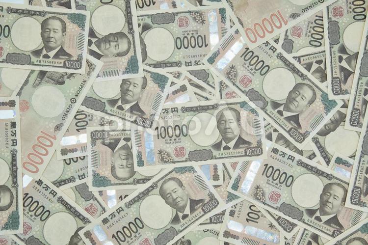 画面いっぱいのお札　増税か減税か お札,一万円,お金の写真素材