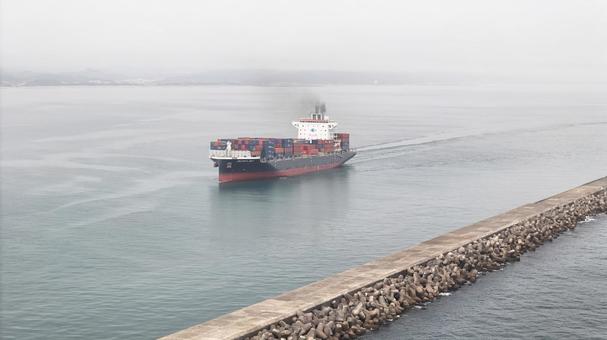 コンテナ船004 コンテナ船,コンテナ,船の写真素材