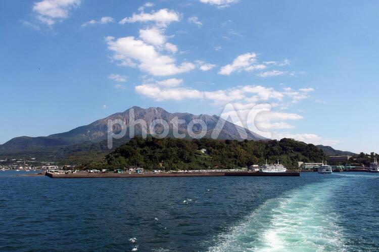 桜島と錦江湾 桜島,桜島フェリー,錦江湾の写真素材