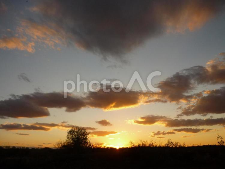 夕暮れ 夕暮れ,夕日,日没の写真素材