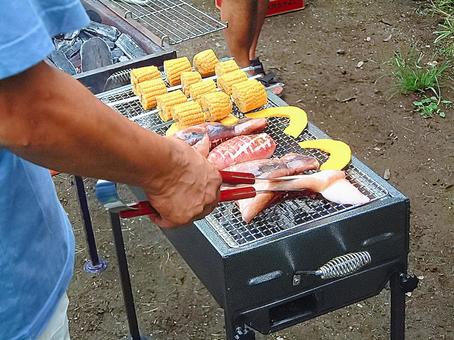 バーベキュー バーベキュー 食事,食べ物,キャンプの写真素材