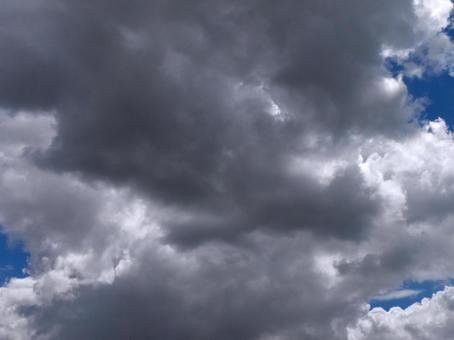曇空のイメージ_53(不安定な空模様) 曇空のイメージ_53(不安定な空模様) 雲,空,曇りの写真素材