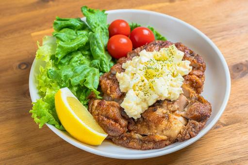 タルタルたっぷりチキン南蛮 タルタルたっぷりチキン南蛮 チキン南蛮,鶏肉料理,タルタルソースの写真素材