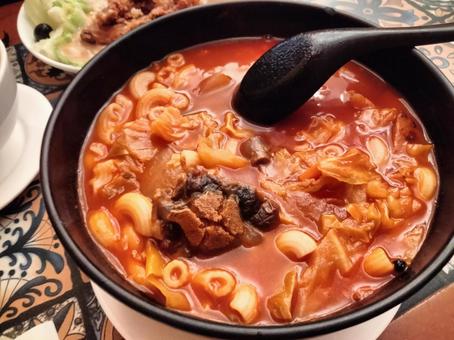 マカオ料理 マカオ料理 マカオ,トマトスープ,マカロニの写真素材