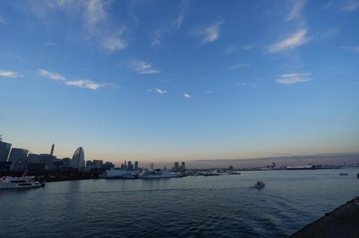 横浜大桟橋 景観,街並み,背景の写真素材