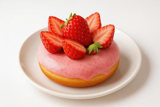 季節限定いちごドーナツ 季節限定いちごドーナツの写真
