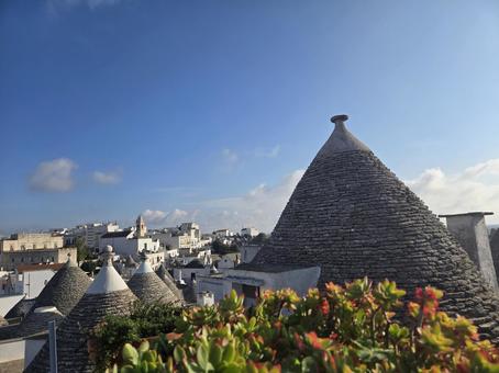 イタリア旅行　アルベロベッロ　トゥルッリ アルベロベッロ,イタリア,ヨーロッパの写真素材