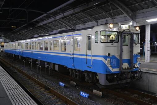 キハ４７　ディーゼルカー 鉄道,電車,線路の写真素材