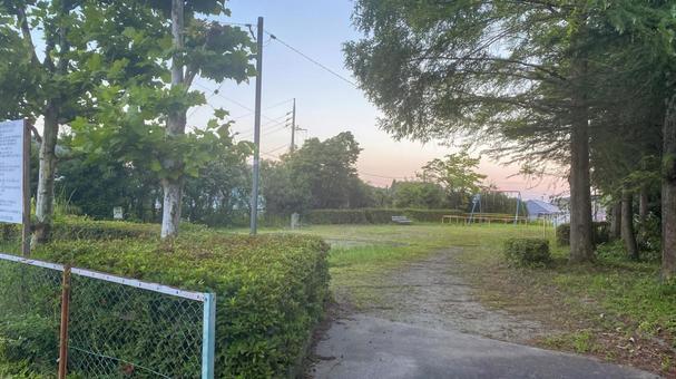 Quiet suburban park, JPG