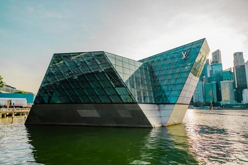 【シンガポール】マリーナベイサンズの周辺 マリーナベイサンズ,シンガポール,ベイフロントの写真素材