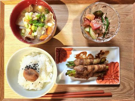 和定食 和定食 日本食,日本料理,アスパラの豚肉巻きの写真素材