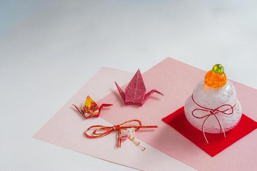 華やかな背景の鏡もち 華やかな背景の鏡もち 鏡餅,お正月,鏡もちの写真素材