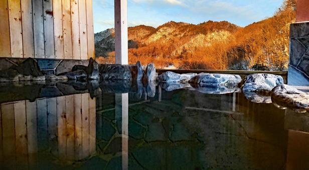 A spectacular open-air bath that you can enter while watching the snowy landscape, JPG A spectacular open-air bath that you can enter while watching the snowy landscape, hot spring, outdoor bath, bath, JPG