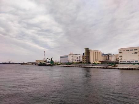 親水公園の東京湾 親水公園の東京湾 東京湾,親水公園,船橋の写真素材