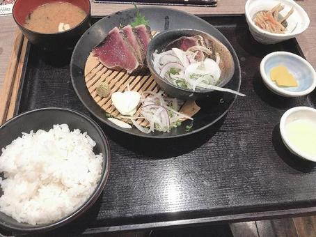 鰹のタタキ 鰹のタタキの写真