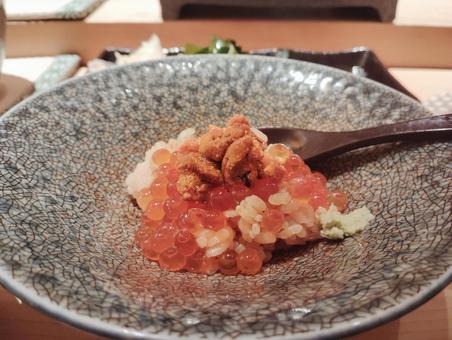 いくらとウニ いくら,ウニ,鮨屋の写真素材