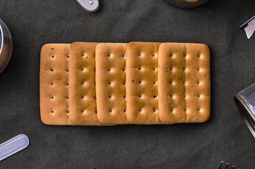 乾パン 乾パン,カンパン,非常食の写真素材