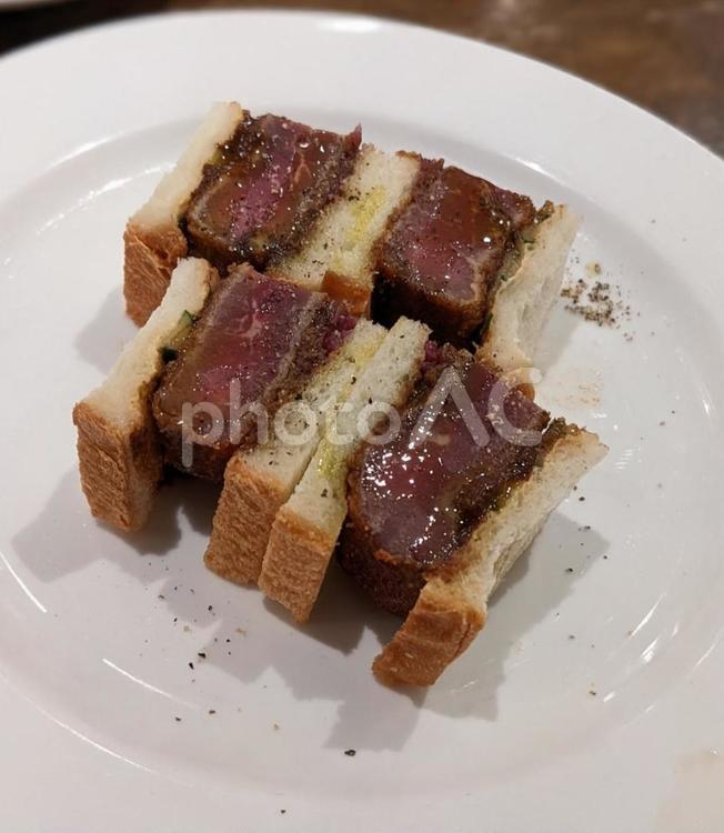 レアカツ レアカツ,イタリアン,フレンチの写真素材
