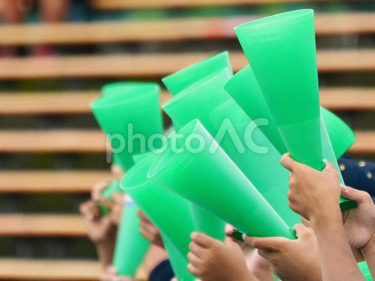 高校野球　応援　スタンド　メガホン 高校野球,メガホン,アルプススタンドの写真素材