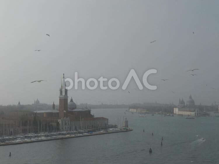 ベニスの風景・船上から イタリア,ベニス,ヨーロッパの写真素材