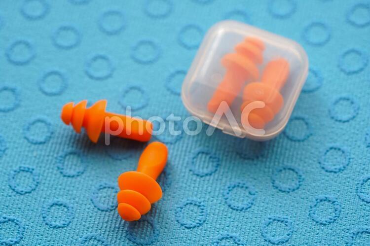 耳栓 耳栓,シャットアウト,ストレスの写真素材