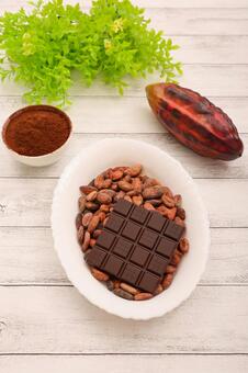 チョコレートとカカオビーンズ チョコレート,カカオ,ショコラの写真素材