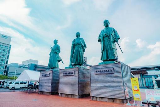 【高知】高知駅の坂本龍馬像 2025 【高知】高知駅の坂本龍馬像 2025の写真