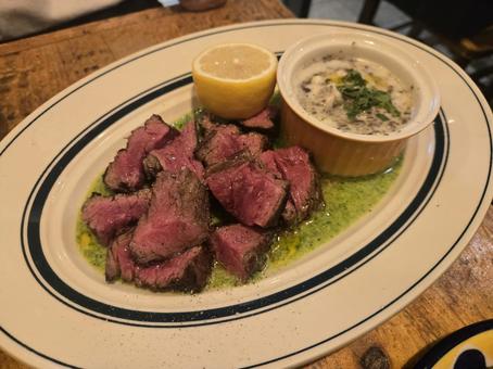 ステーキ イタリア料理 ステーキ イタリア料理の写真