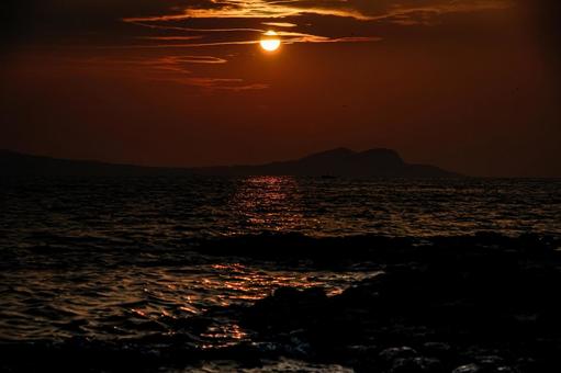 <Goto scenery> Cloudy seascape at dawn, sea, coastal, morning, JPG