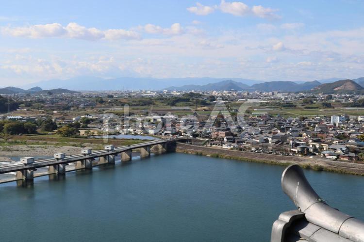 犬山城から見た街並み 川,犬山城,城の写真素材