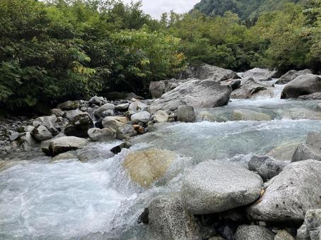 黒部渓谷の川 黒部,渓谷,川の写真素材