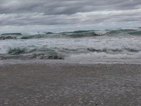 turbulent waves turbulent wavesの写真