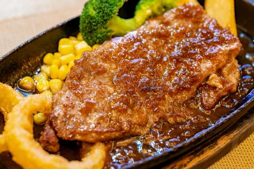美味しいビーフステーキ 肉料理,ステーキ,牛肉の写真素材