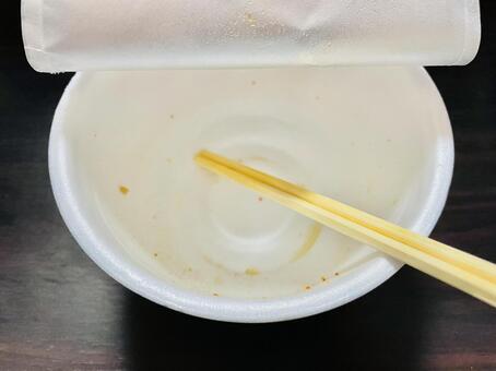 完食したきつねうどん 食べ物,うどん,きつねうどんの写真素材
