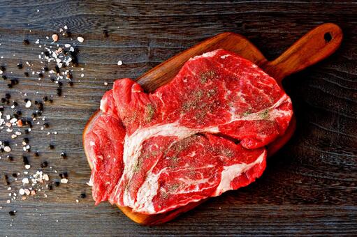 ステーキ(生肉) 牛肉 ステーキ(生肉) 牛肉の写真