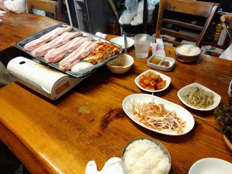 サムギョプサル3 サムギョプサル3 美味しい,豚肉,豚バラの写真素材