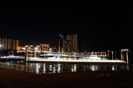 千葉みなと 夜景 千葉みなと 夜景 夜景,千葉みなと,さんばしひろばの写真素材