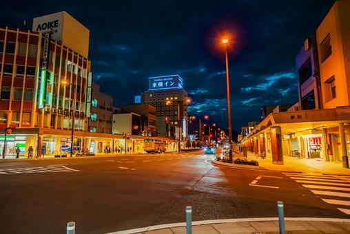 【福井】夜の敦賀駅周辺 【福井】夜の敦賀駅周辺 福井,敦賀,敦賀駅の写真素材